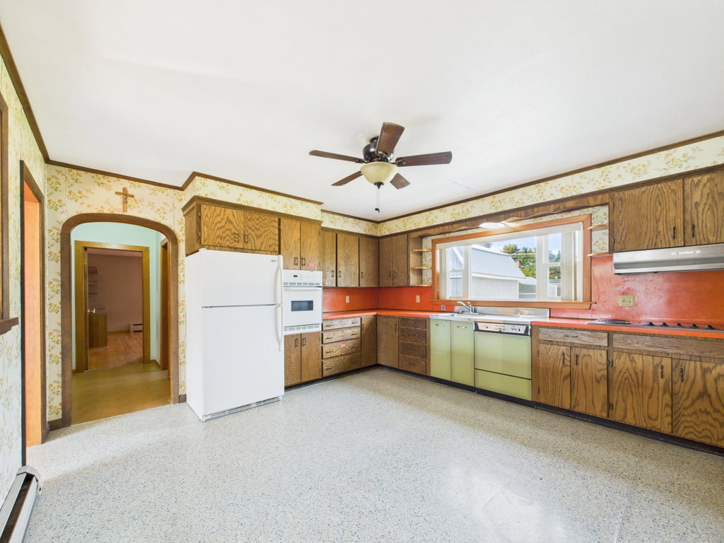 71 Garden Circle Caribou