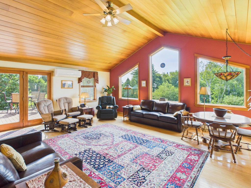 18 Home Farm Road Caribou