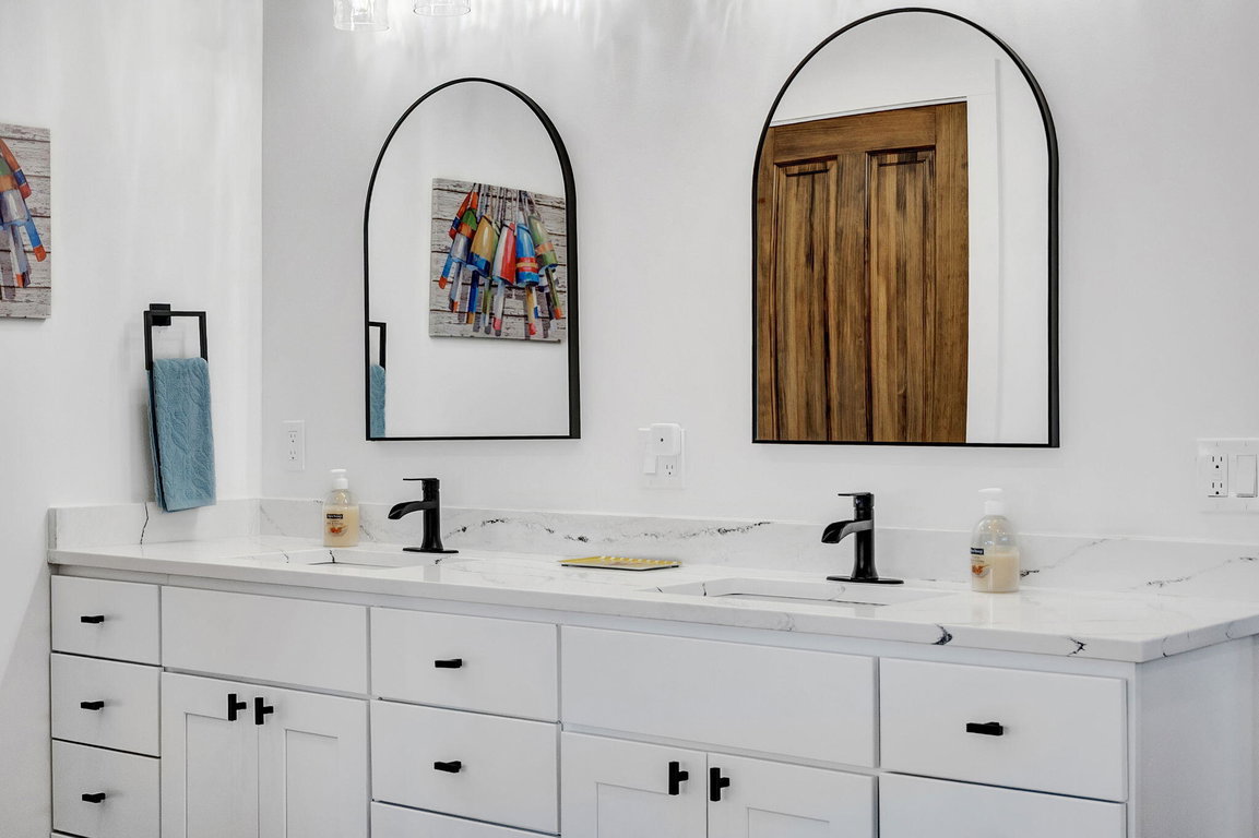 70-web-or-mls-178-main-st