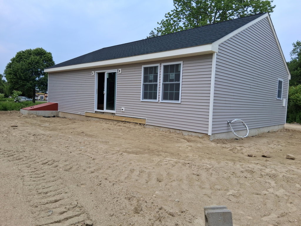 1124 Post Road Bowdoinham
