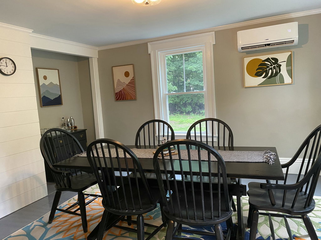 Dining Rm