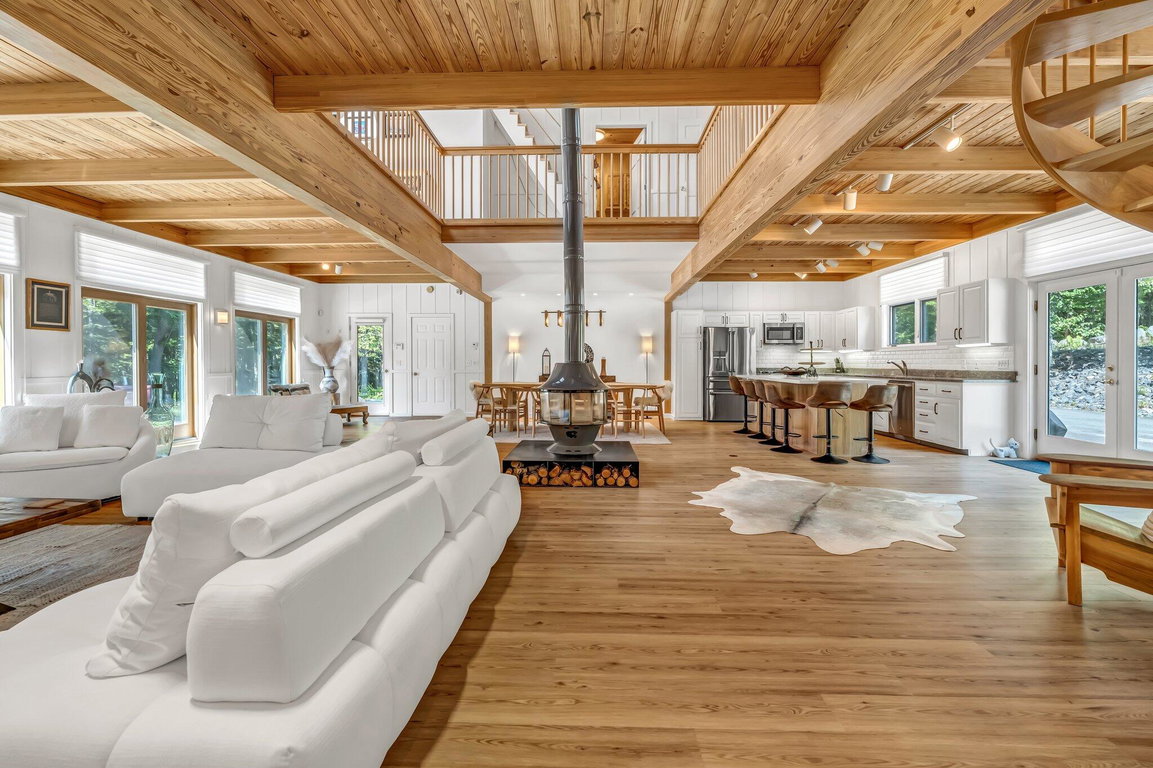 60-web-or-mls-195-branchview-dr
