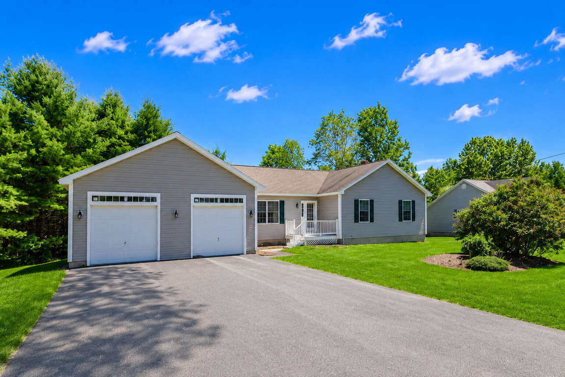 220 Granite Heights Farmington
