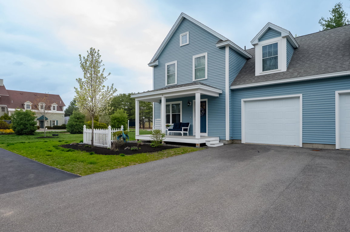 10 Webhannet Place Kennebunk
