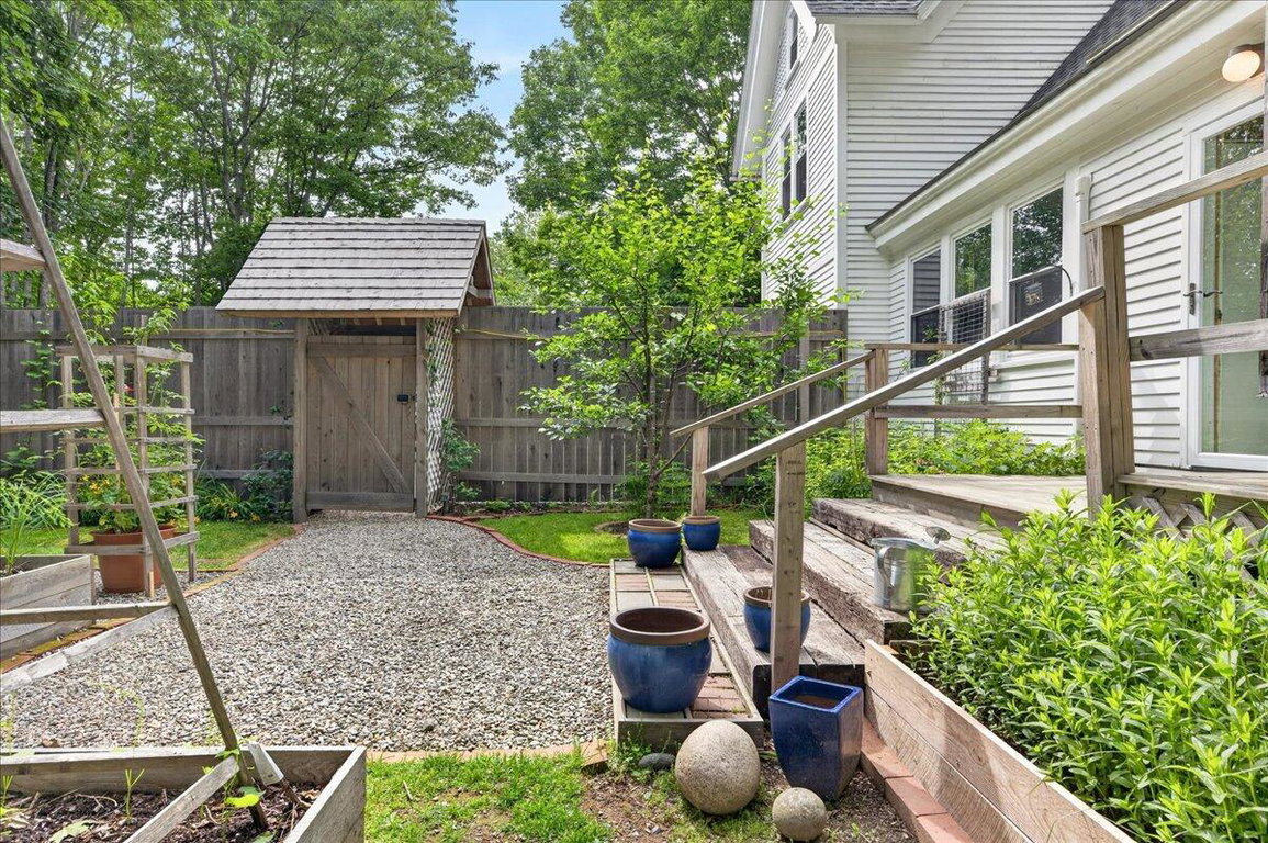 57 Ellsworth Rd. Blue Hill