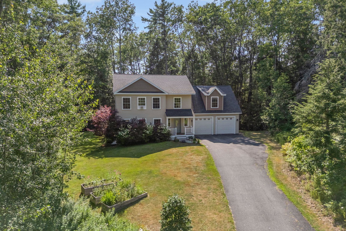 6 Newfield Road Freeport