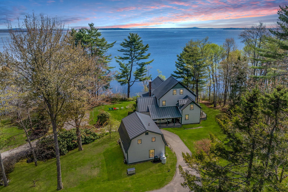 Camden Coast Real Estate