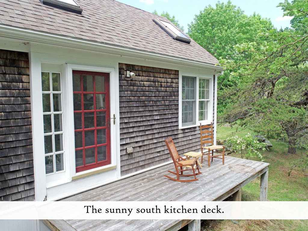 Exterior Home (9), label