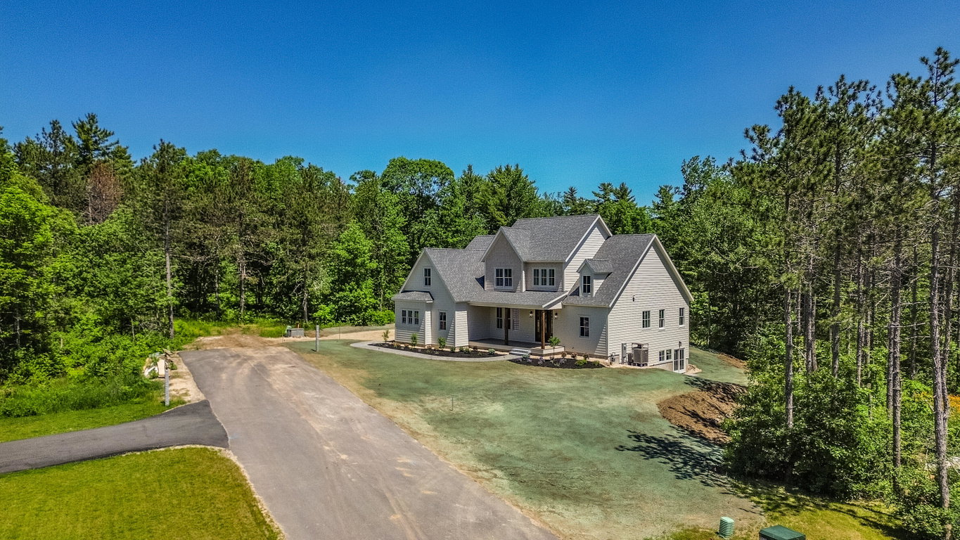 13 Winnwood Farm Way Falmouth