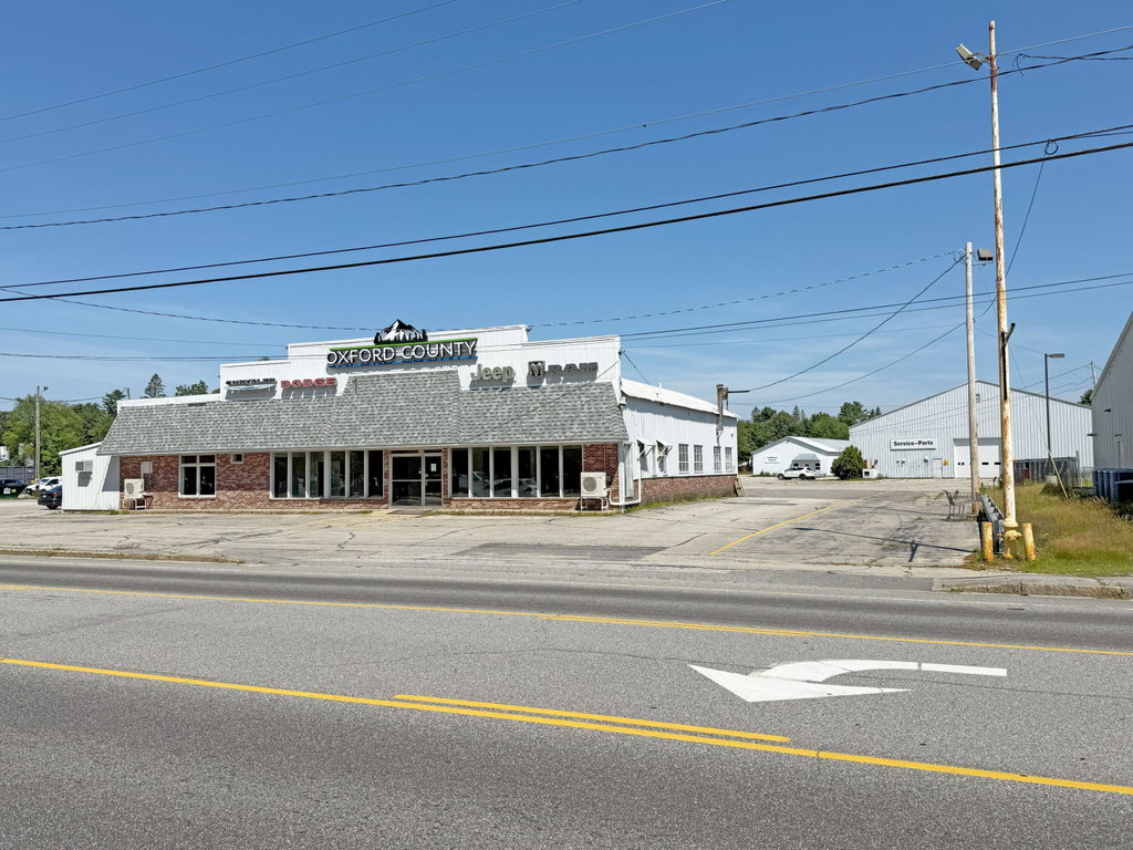 209 Main Street Paris