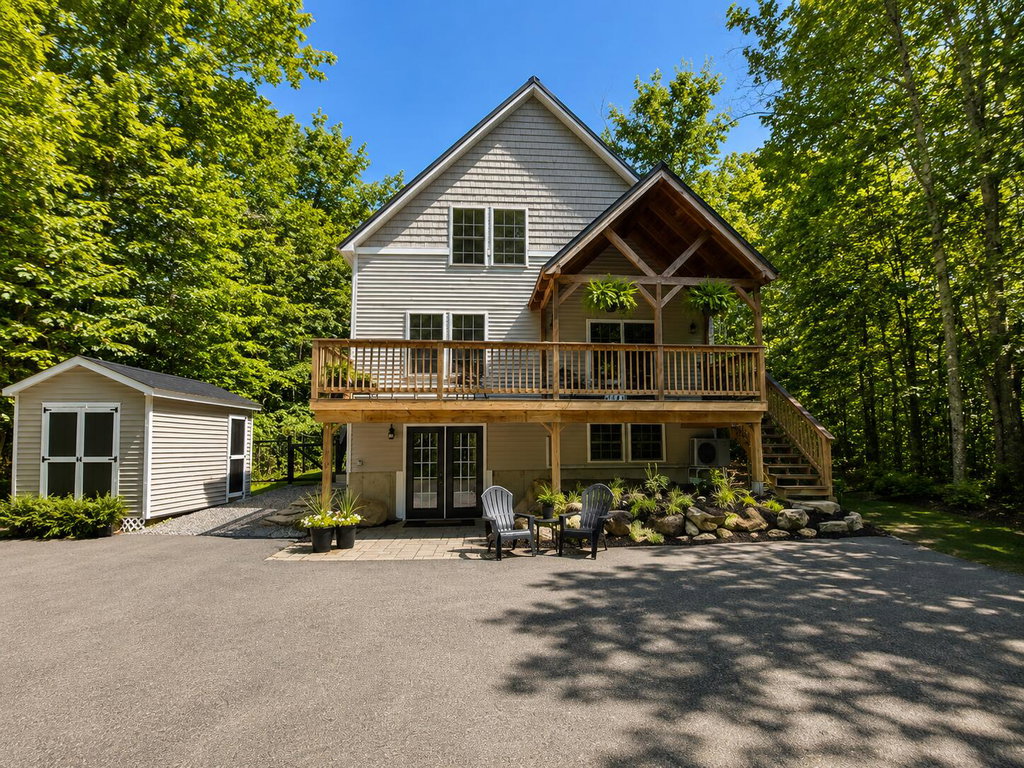 16 Escott Way Naples