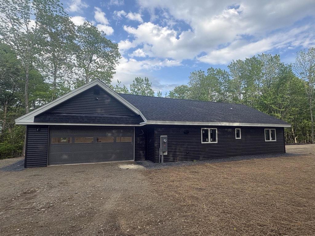 163 Peavey Town Road Montville