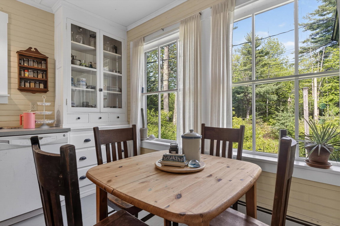 12-5 Hales Woods Rd.-1549
