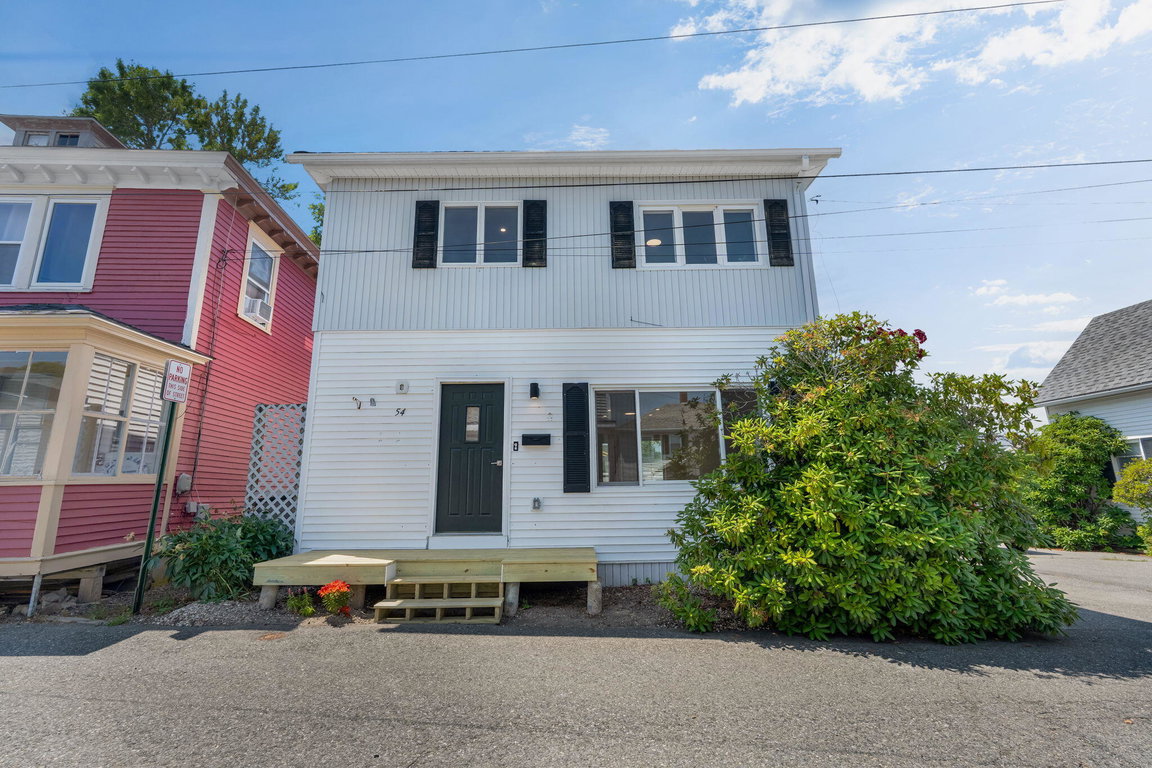 1-web-or-mls-54-greeley-ave