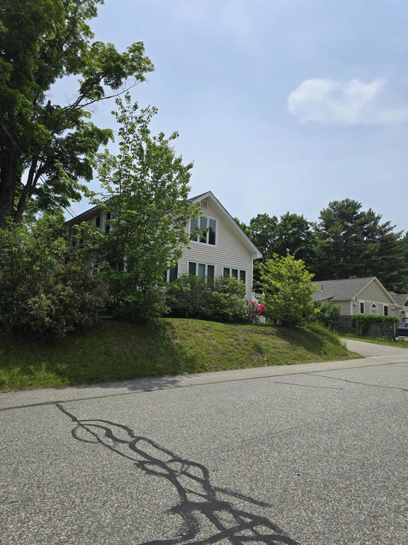 51 Lenox Street Sanford