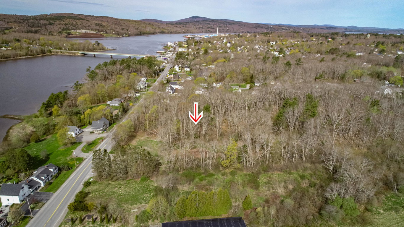 116 US Route 1  Bucksport