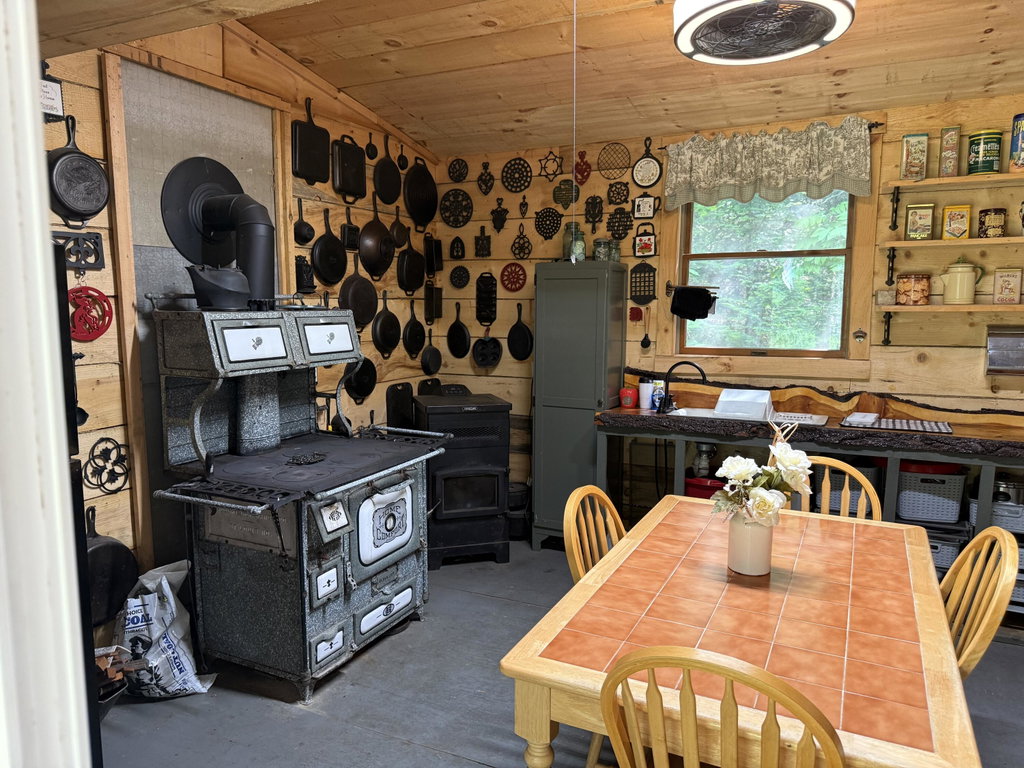 325 Calderwood Road Washington