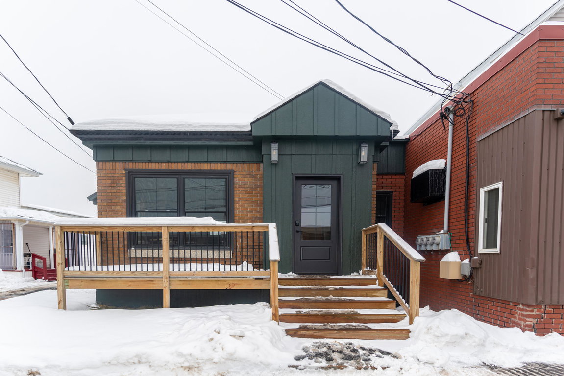 388 Main Street Madawaska