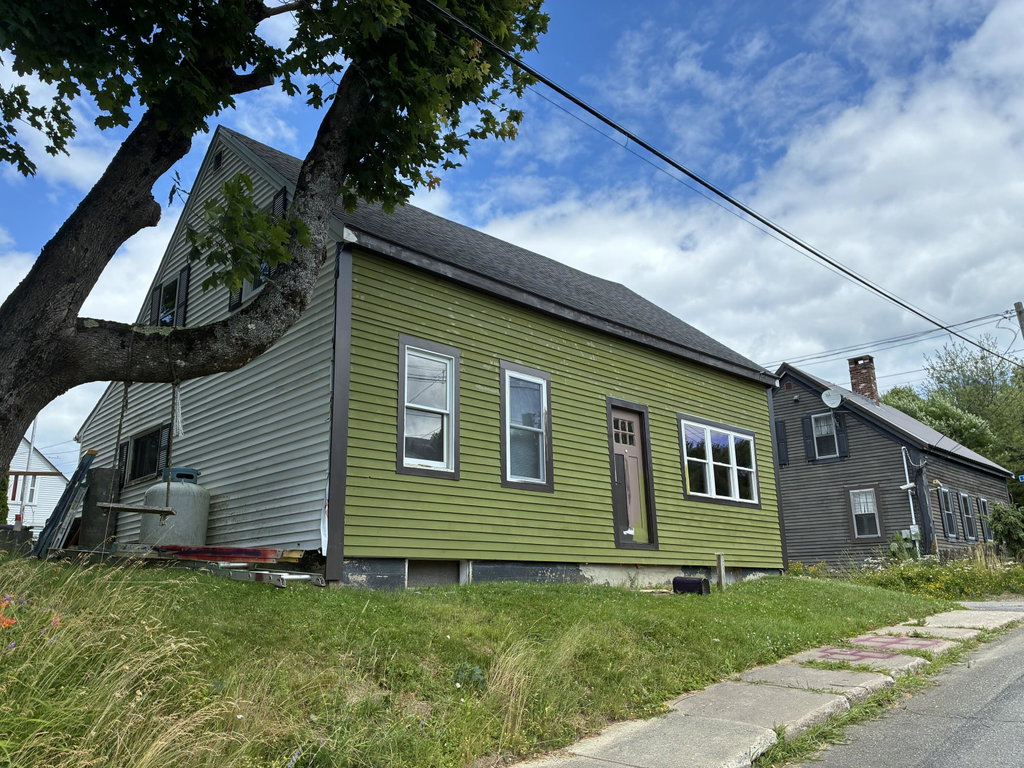 31 Shackford Street Eastport