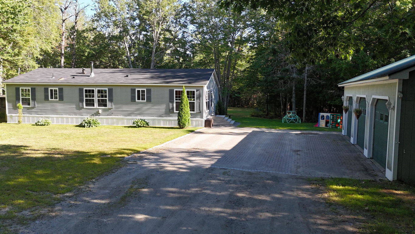 side garage