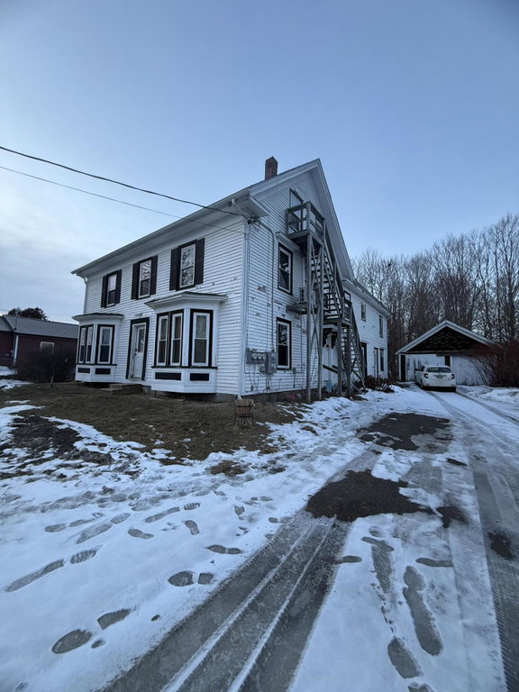 10 Monroe Highway Brooks