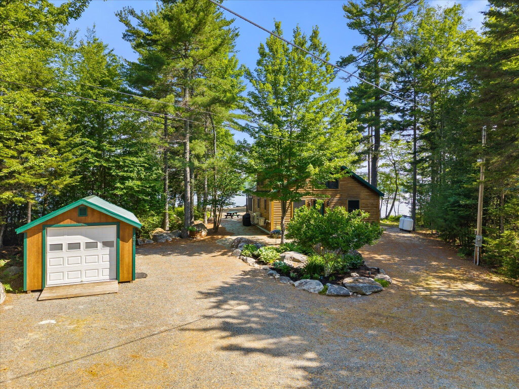 55-242 Black Bear Way