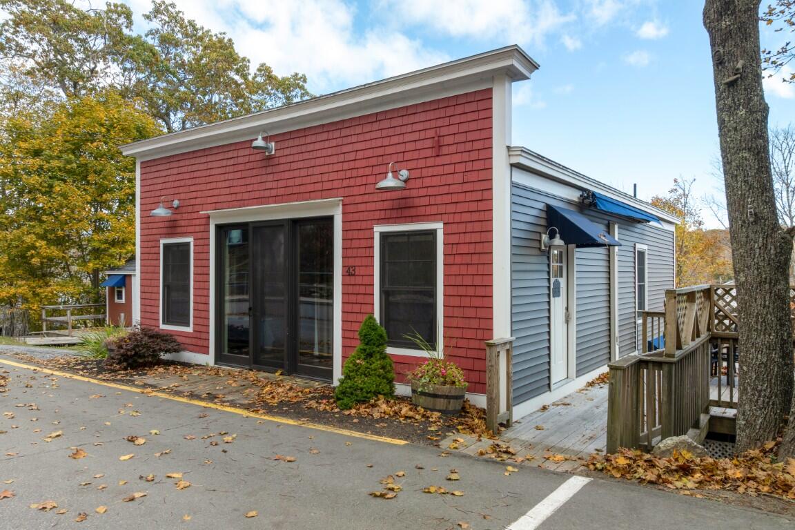 43 Oak Street Boothbay Harbor