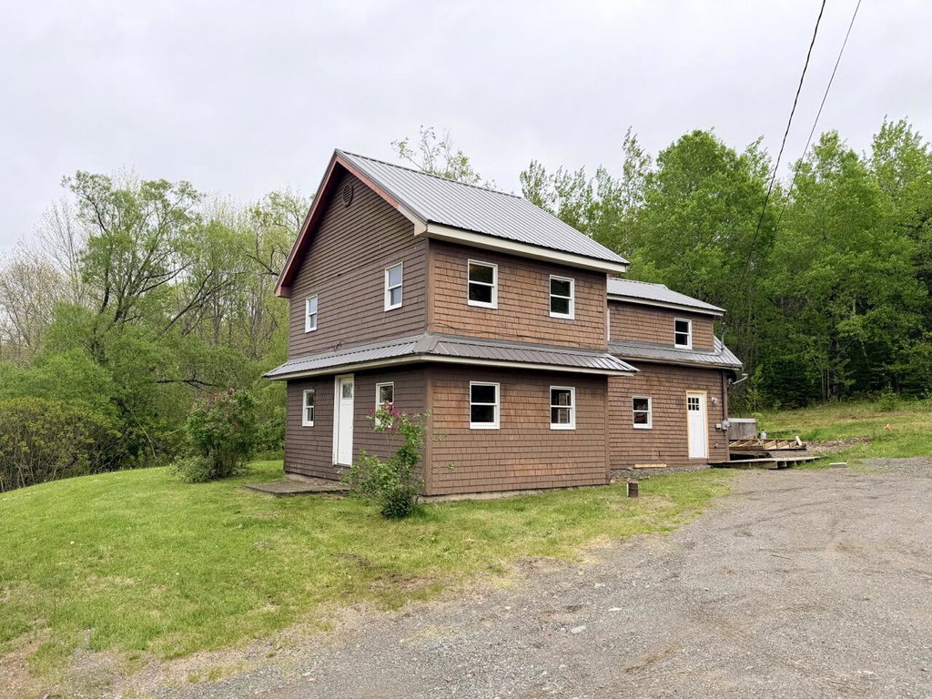 1280 County Road Trescott Twp
