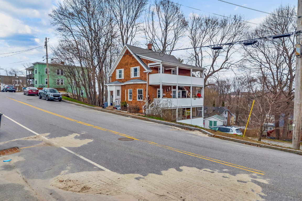 144 Third Street Auburn