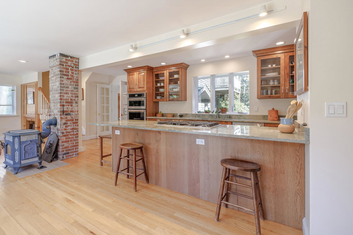 KitchenCounter