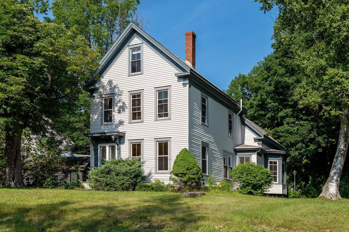 22 Rogers Road Kittery