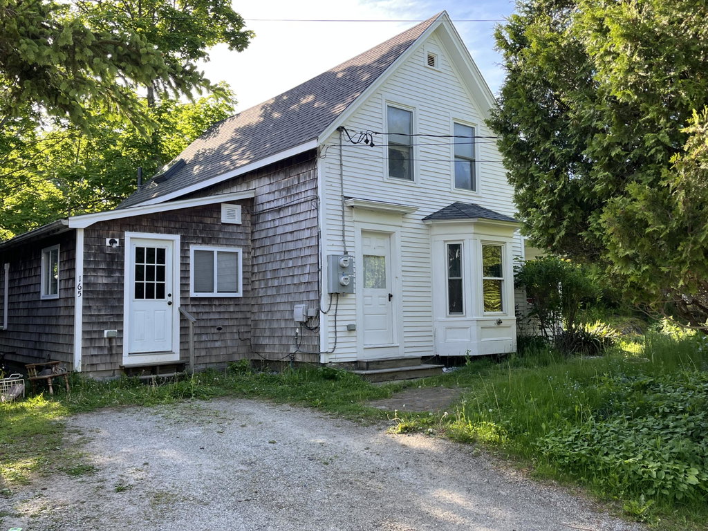 165 Main Street North Haven