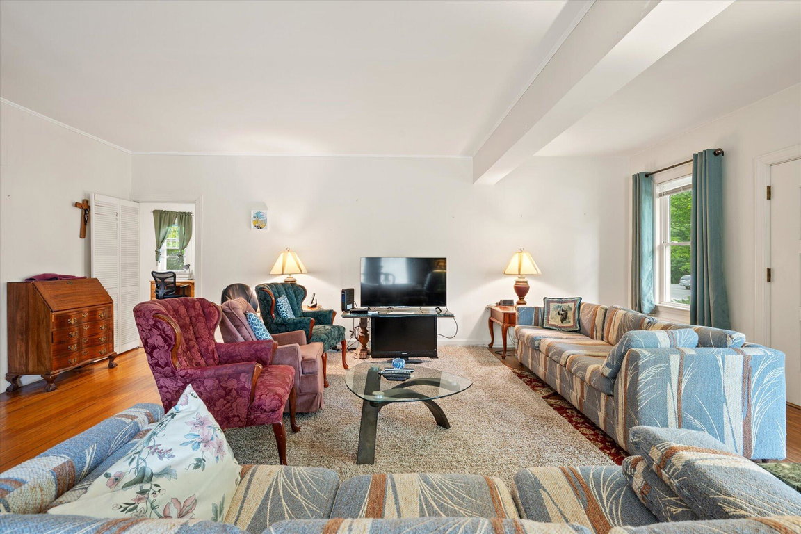 19-Living Room