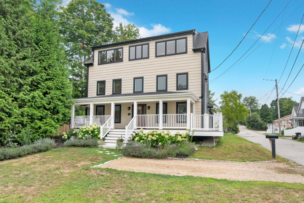 11 Jones Avenue Kittery