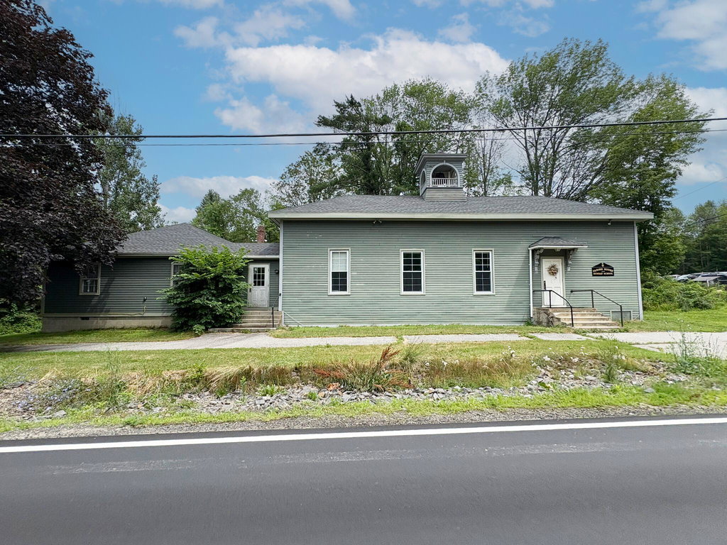 88 Main Street Street Buxton