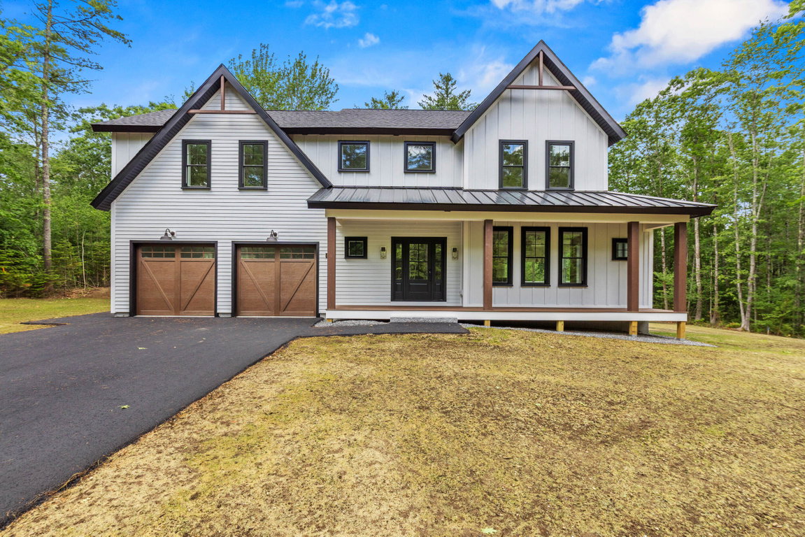 8 Salvato Lane Kennebunk
