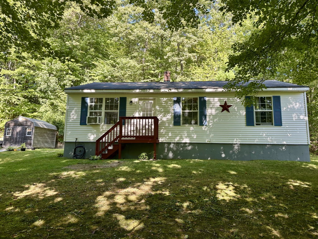 42 Maturo Drive Casco