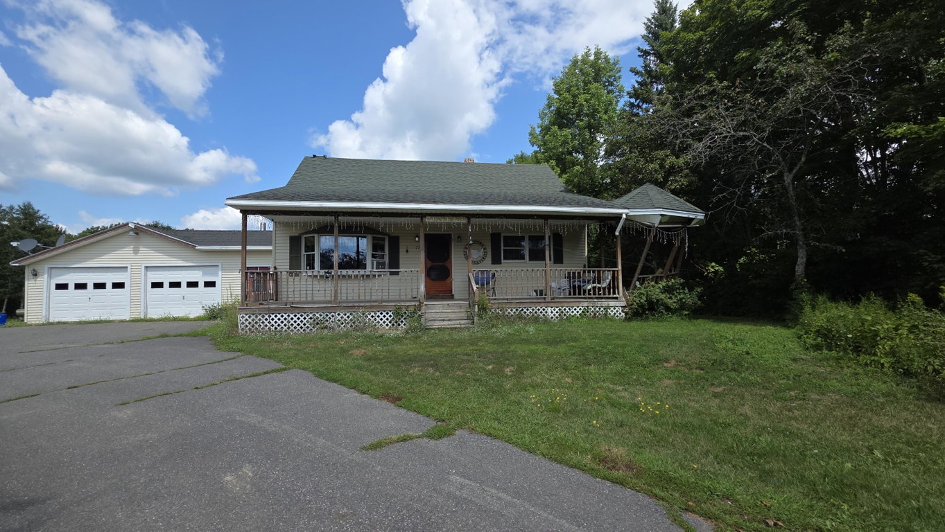 72 Main Street Albion