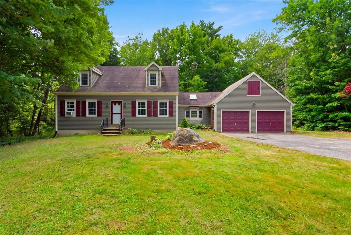 114 Garden Circle Auburn