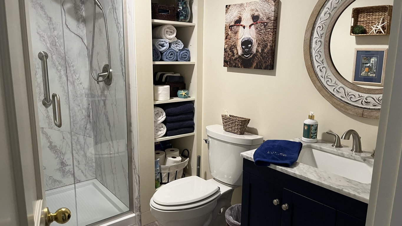 Main floor bathroom
