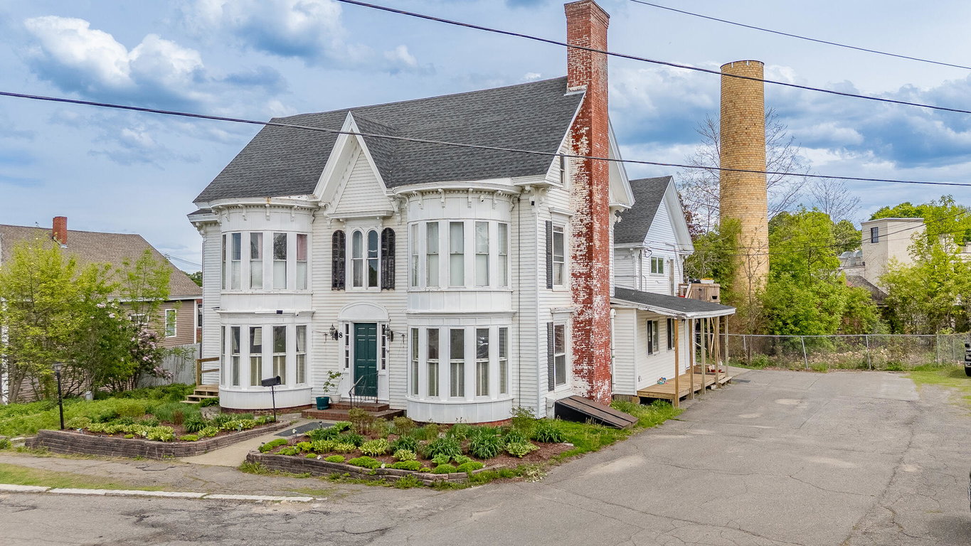 8 Monument Square Dover-Foxcroft