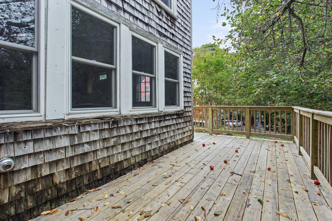 Back Unit Deck