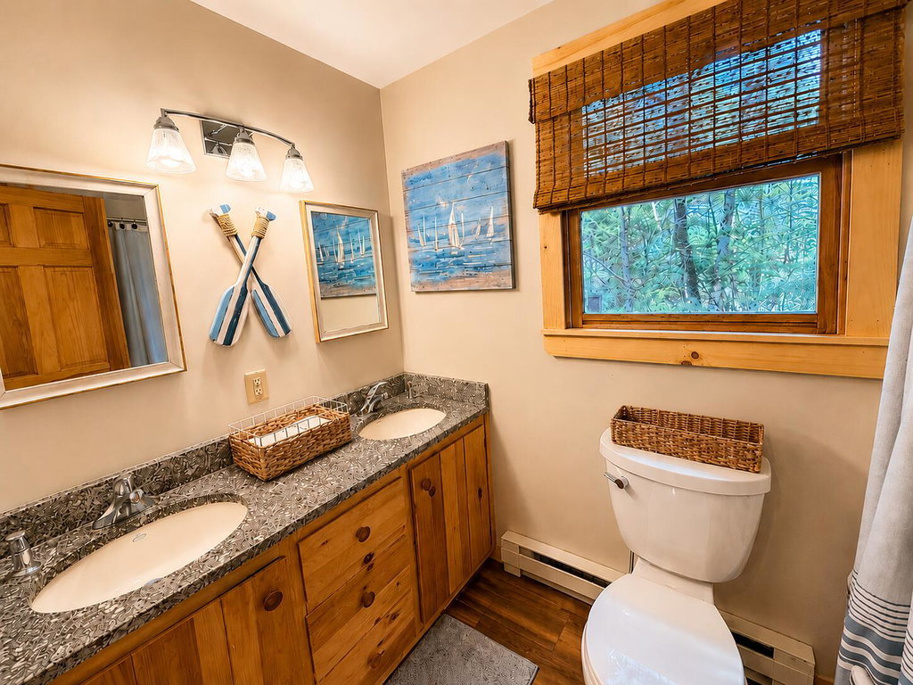 Bathroom 2