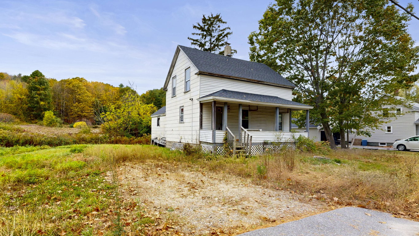 529 Riverside Drive Auburn
