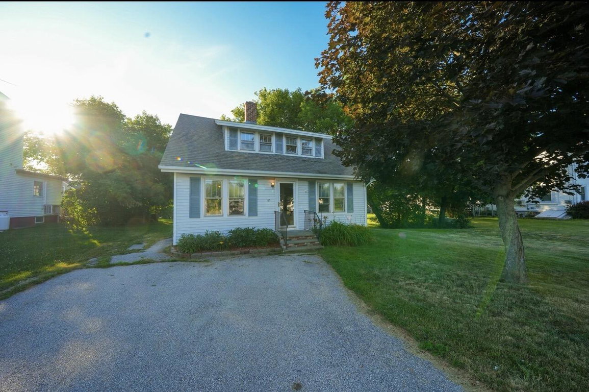 65 River Road Orrington