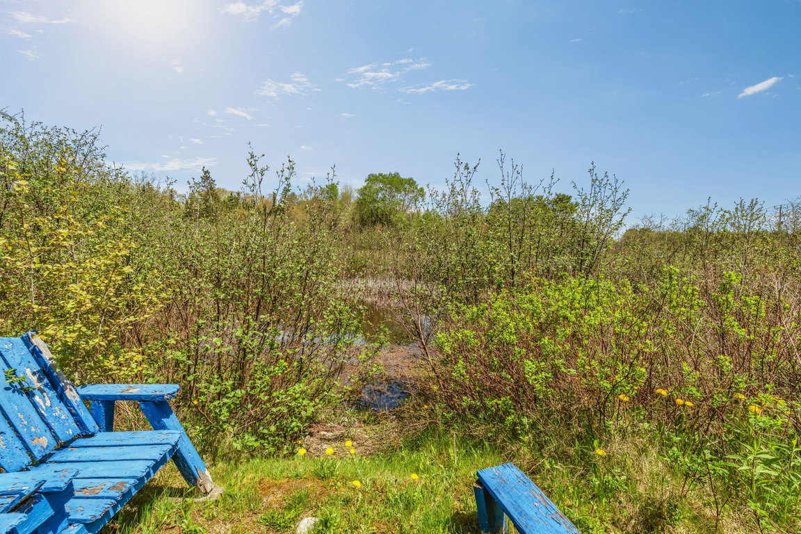 11-web-or-mls-137-w-franklin-rd