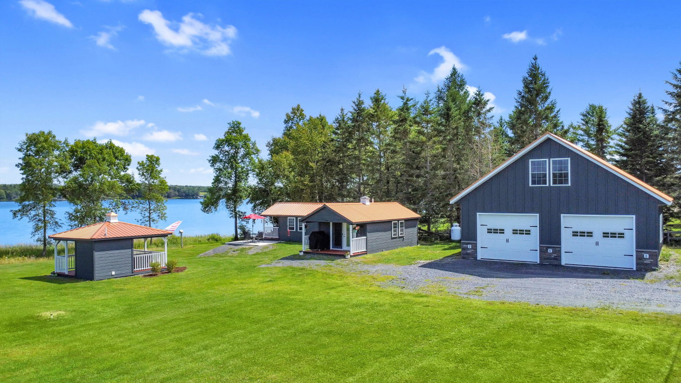 162 Island Road Saint Agatha