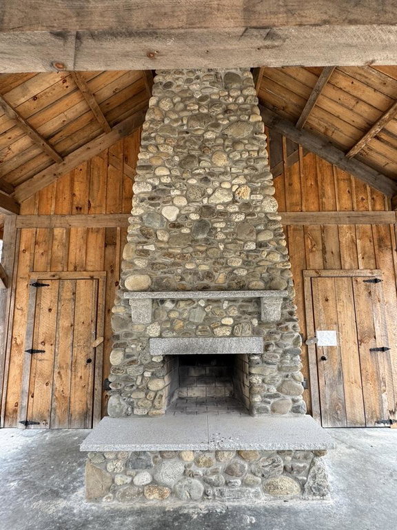 Bathroom on Either Side of The Fireplace