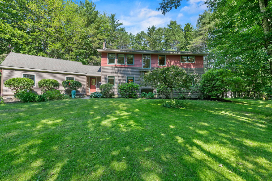 60 Ledgewood Drive Yarmouth