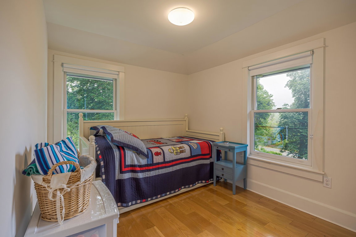 24-3 Graves Lane-DTP
